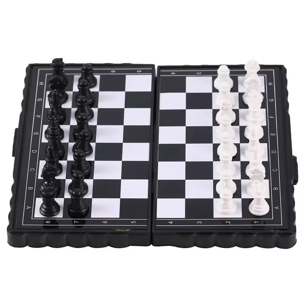 Outdoor Games For Kids - 1Pc ミニ磁気チェスセット折りたたみ磁気プラスチックチェス盤ボードゲームポータブル子供のおもちゃポータブル屋外