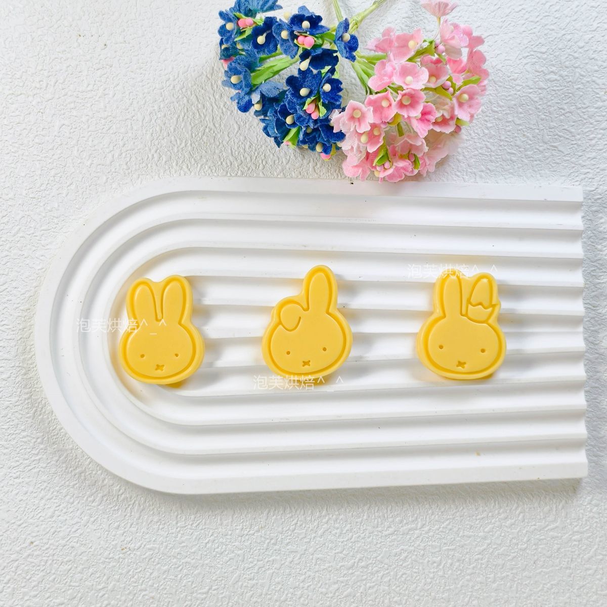 かわいい 3D プレスクッキー型 ミッフィー柄付き 再利用可 - Kids Outdoor Mud Kitchen Accessories のレビューと価格