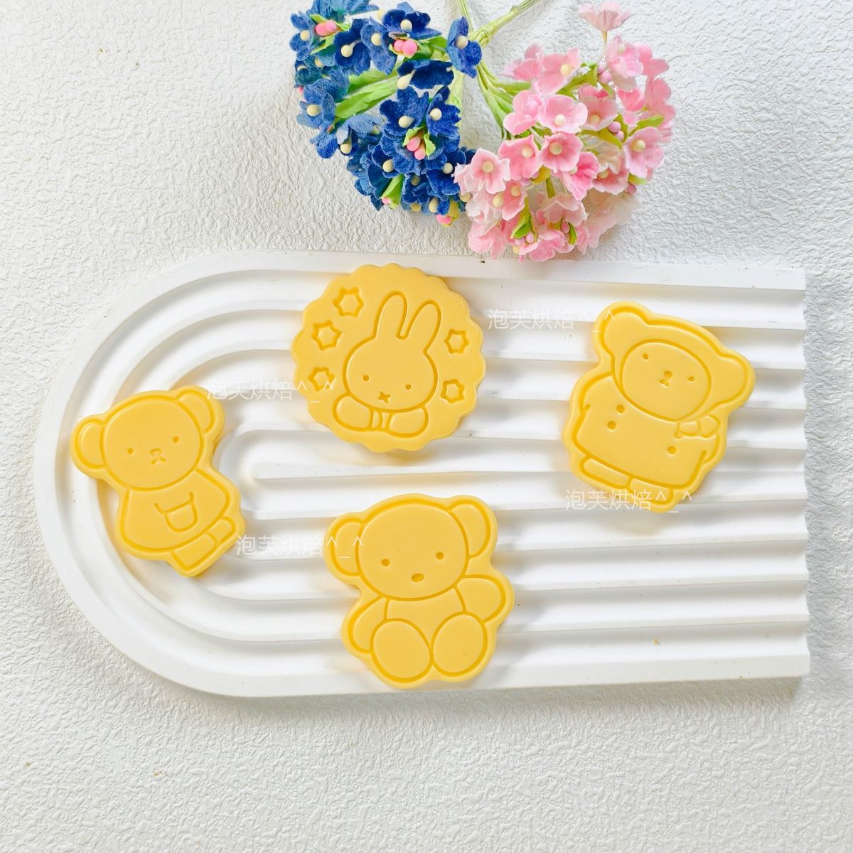 かわいい 3D プレスクッキー型 ミッフィー柄付き 再利用可 - Kids Outdoor Mud Kitchen Accessories のレビューと価格