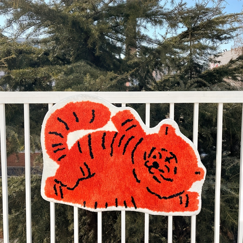 VIKAMA かわいい寝そべり猫エリアラグ、柔らかいプラッシ - Kids Outdoor Area のレビューと価格